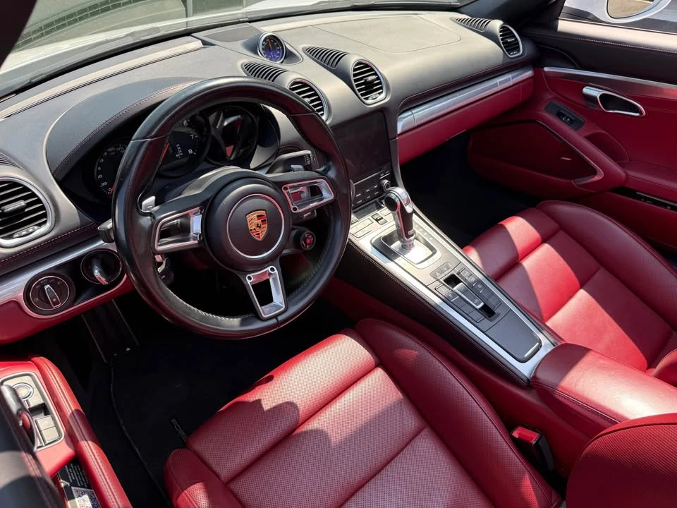 2018 Porsche 718 Boxster - Image 14 of 20