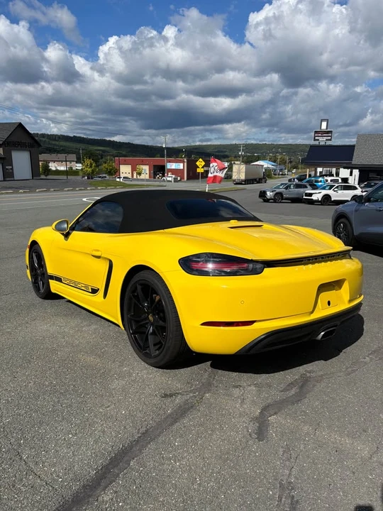 2018 Porsche 718 Boxster - Image 7 of 12
