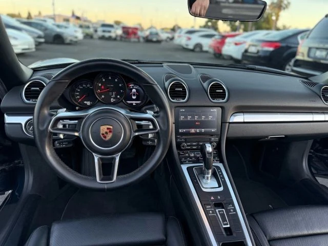 2018 Porsche 718 Boxster - Image 16 of 21