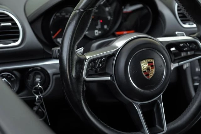 2018 Porsche 718 Boxster - Image 18 of 21