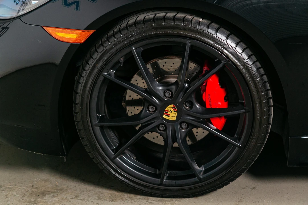 2018 Porsche 718 Boxster - Image 17 of 21