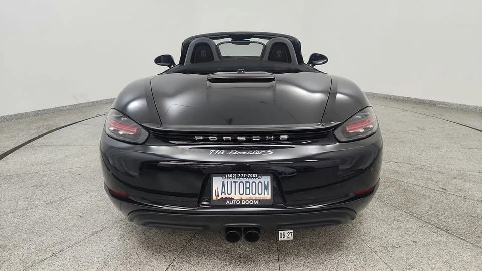 2018 Porsche 718 Boxster S - Image 15 of 20