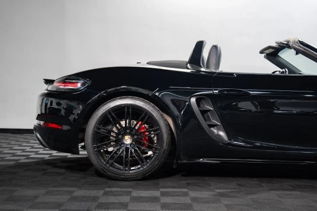 2018 Porsche 718 Boxster S - Image 16 of 21