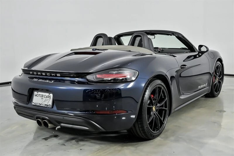 2018 Porsche 718 Boxster S - Image 9 of 31
