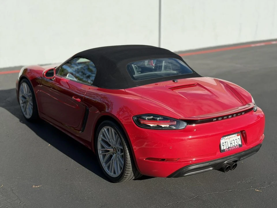 2018 Porsche 718 Boxster S - Image 13 of 21