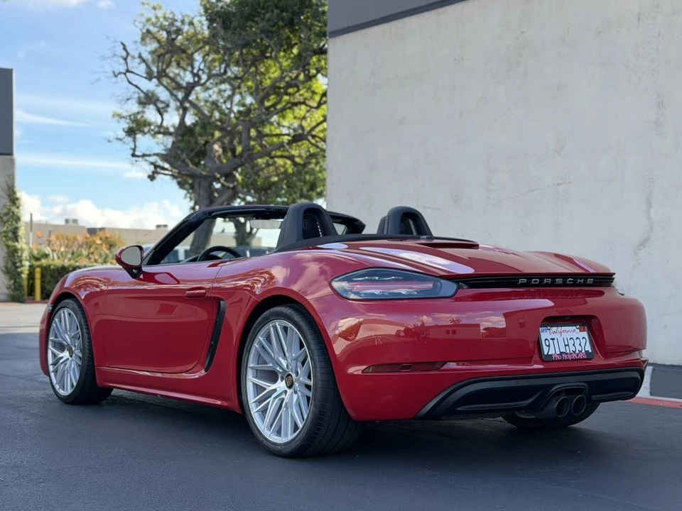 2018 Porsche 718 Boxster S - Image 15 of 21