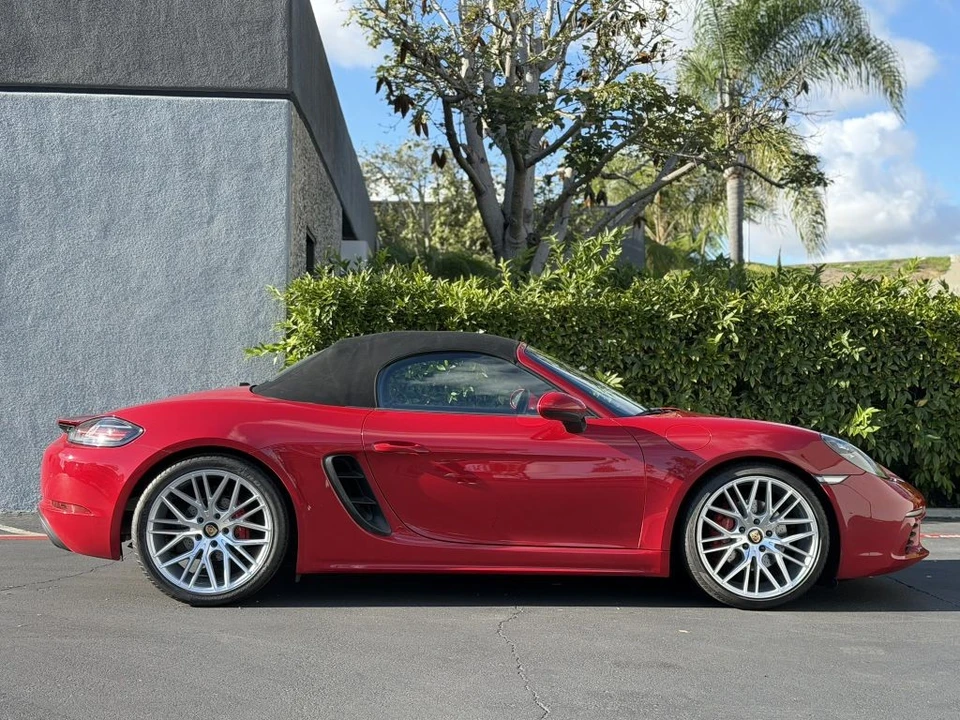 2018 Porsche 718 Boxster S - Image 12 of 21