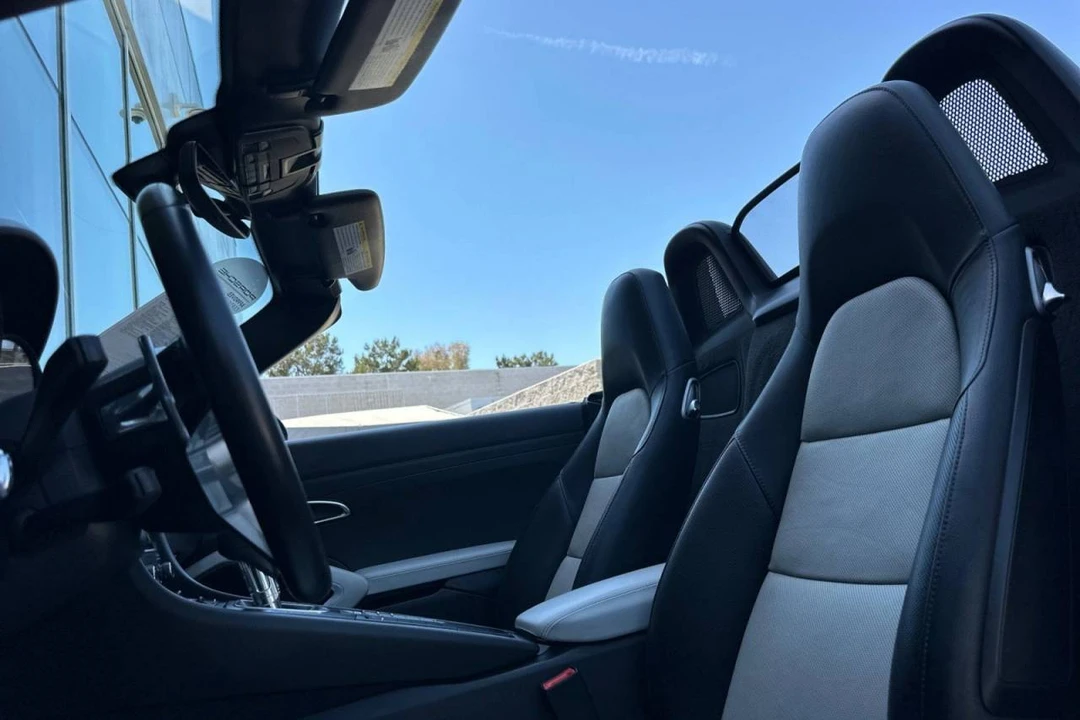 2018 Porsche 718 Boxster S - Image 5 of 5