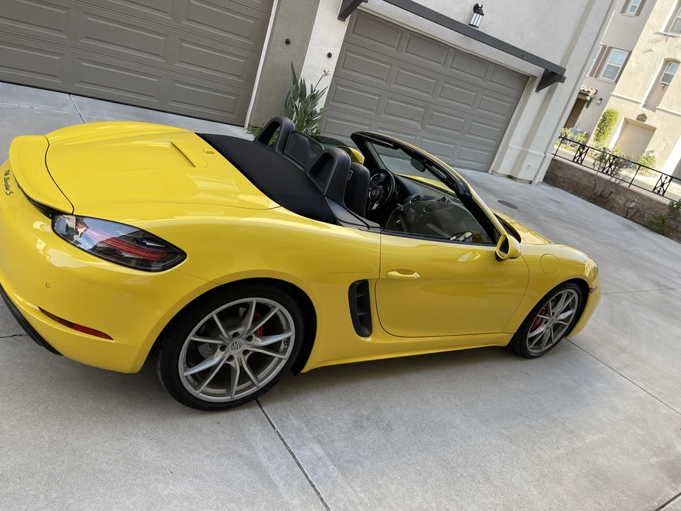 2018 Porsche 718 Boxster S - Image 17 of 31