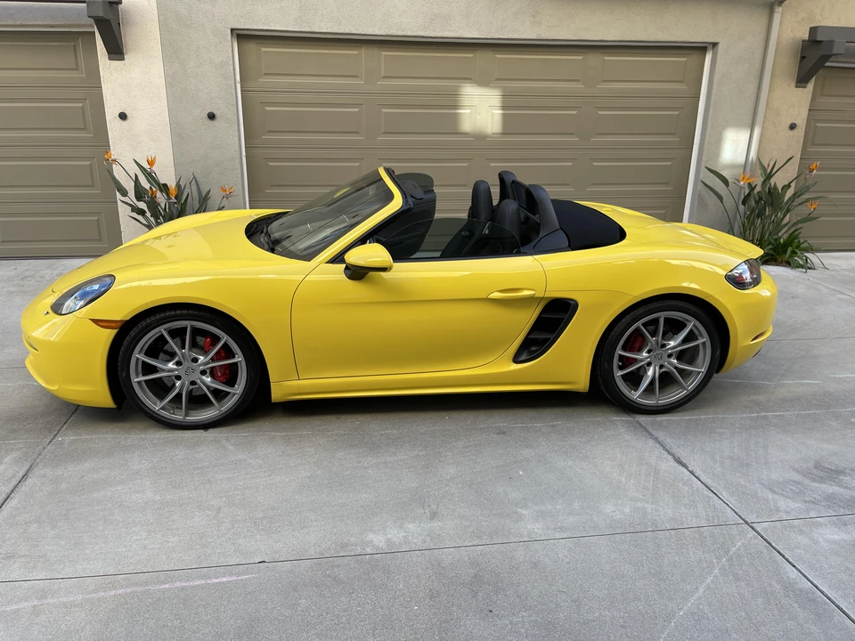 2018 Porsche 718 Boxster S - Image 9 of 31