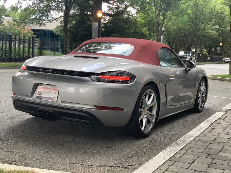 2018 Porsche 718 Boxster S - Image 18 of 31