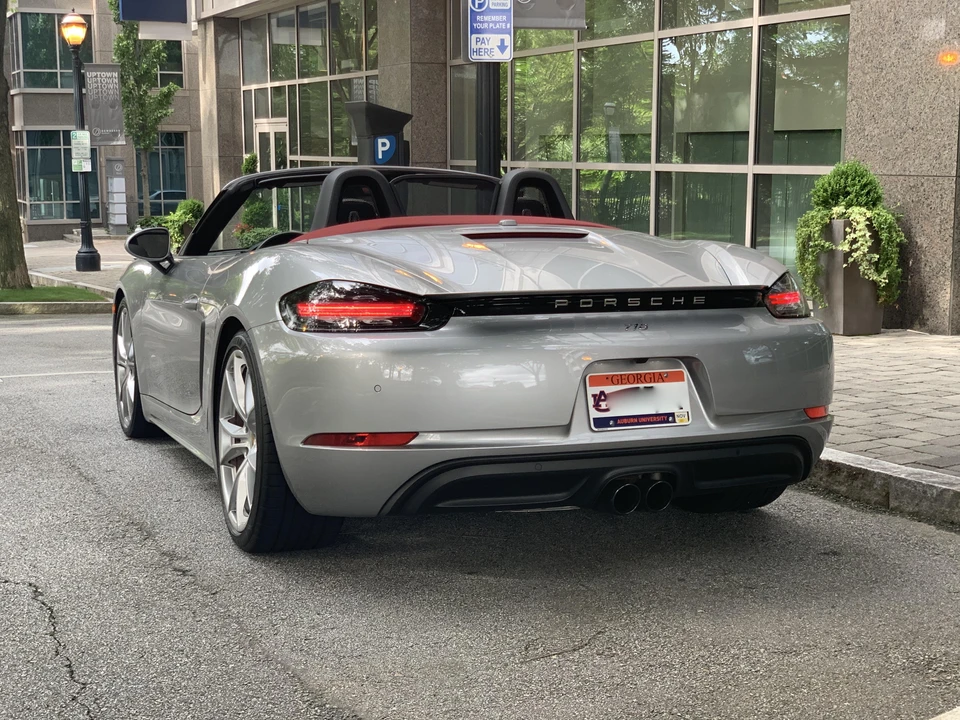 2018 Porsche 718 Boxster S - Image 14 of 31