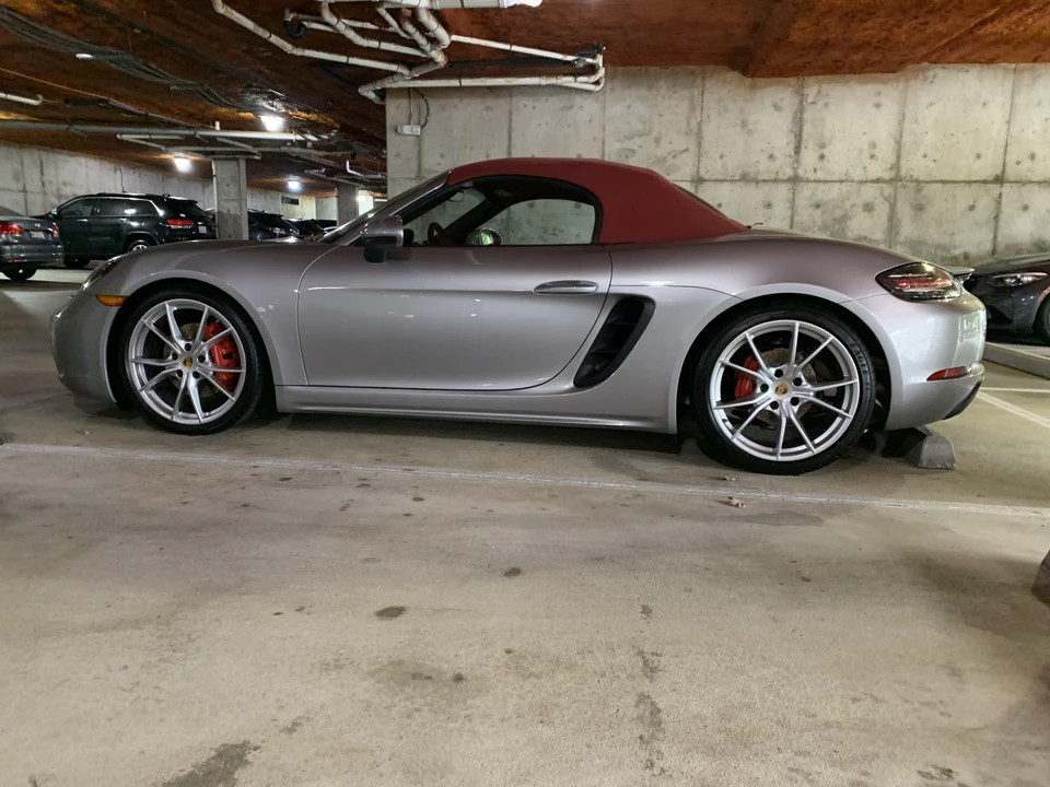 2018 Porsche 718 Boxster S - Image 13 of 31