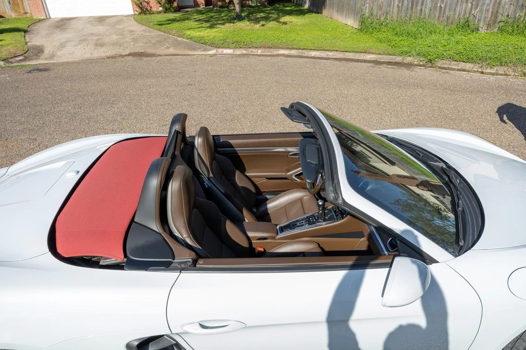 2018 Porsche 718 Boxster S - Image 16 of 31