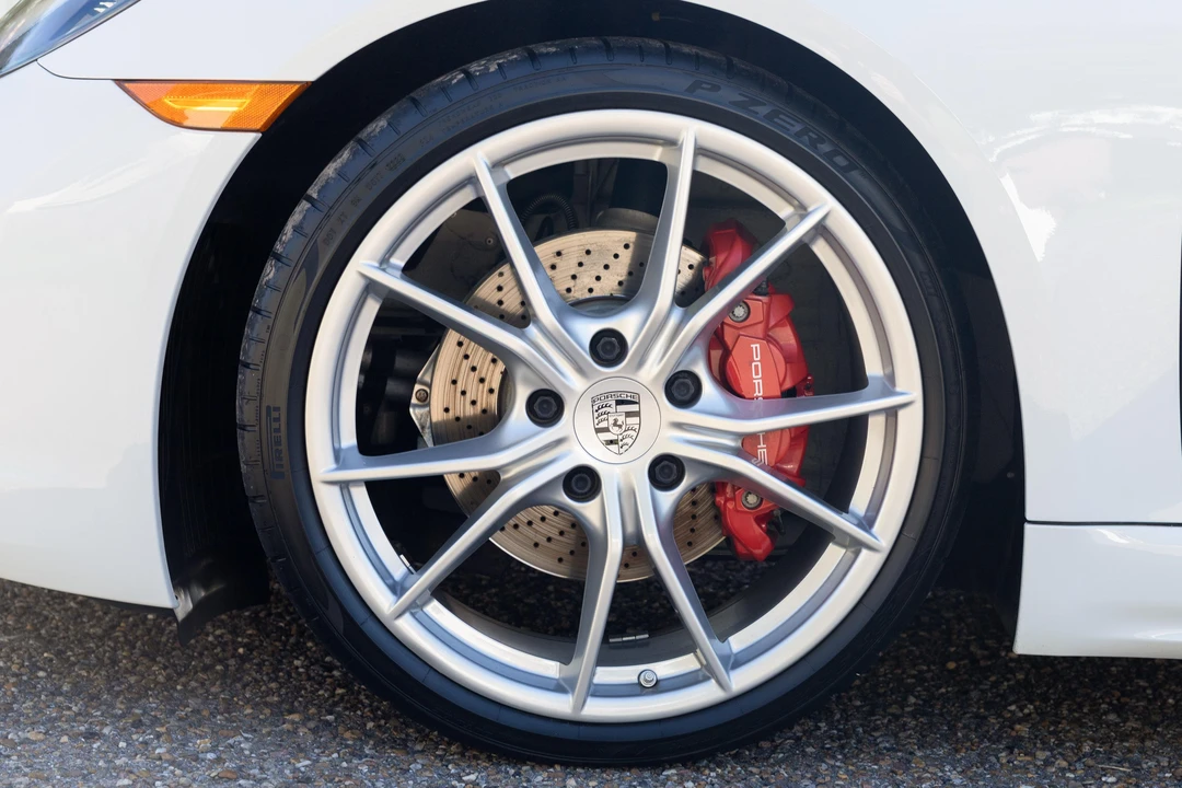 2018 Porsche 718 Boxster S - Image 18 of 31
