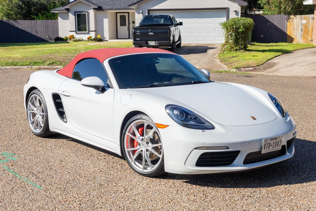 2018 Porsche 718 Boxster S - Image 12 of 31