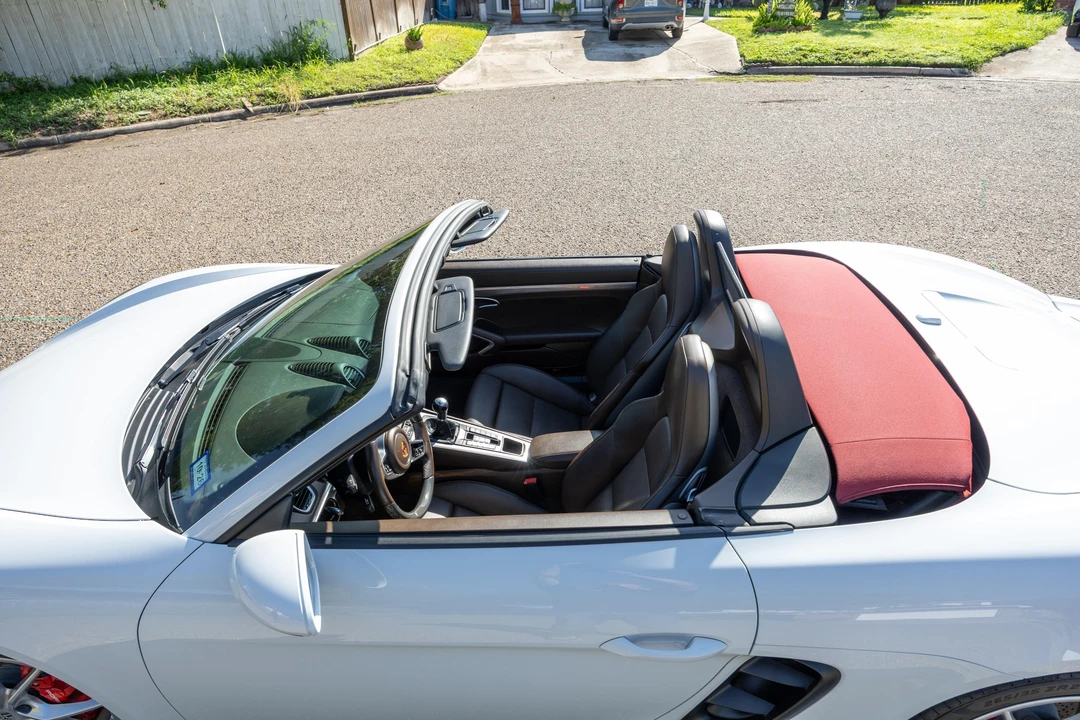 2018 Porsche 718 Boxster S - Image 14 of 31