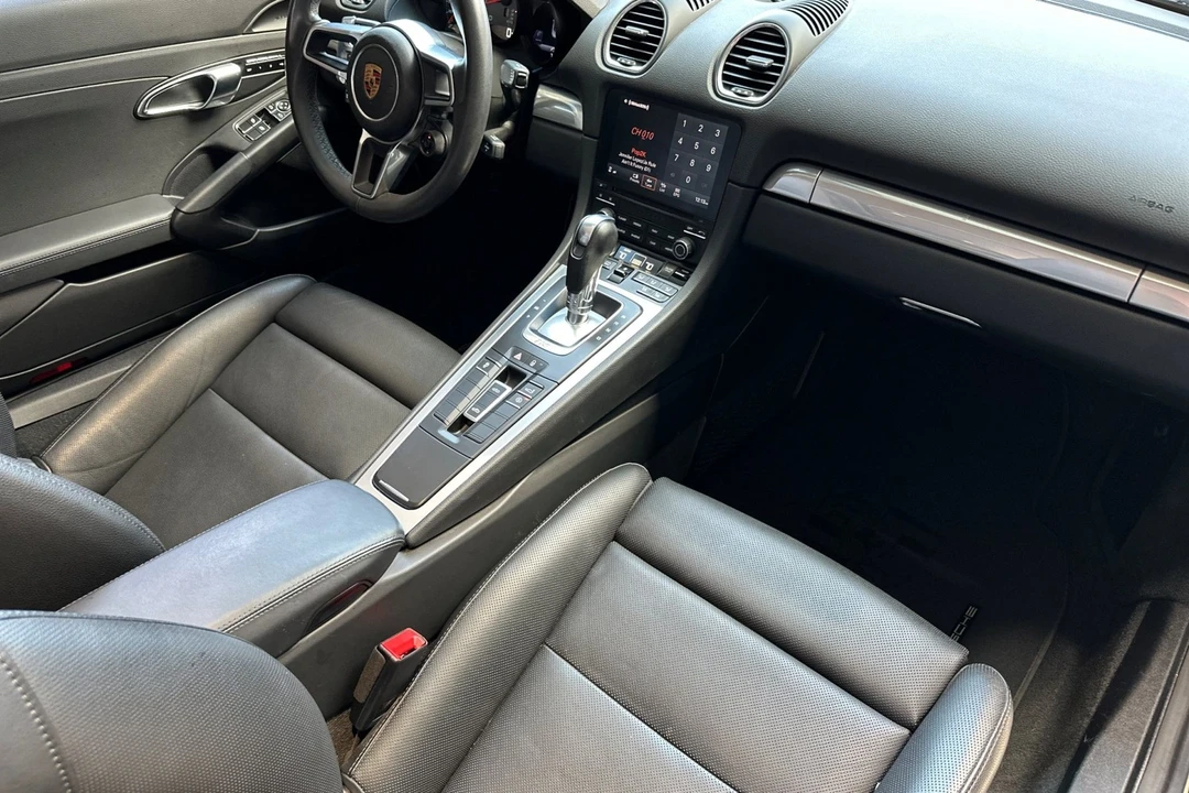 2018 Porsche 718 Boxster S - Image 17 of 21