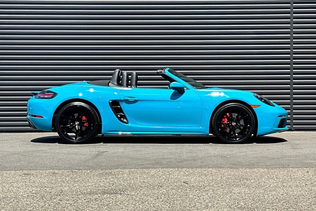 2018 Porsche 718 Boxster S - Image 9 of 21
