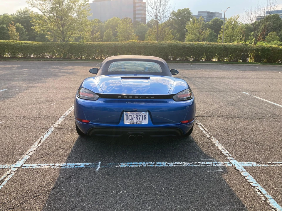 2018 Porsche 718 Boxster - Image 15 of 31