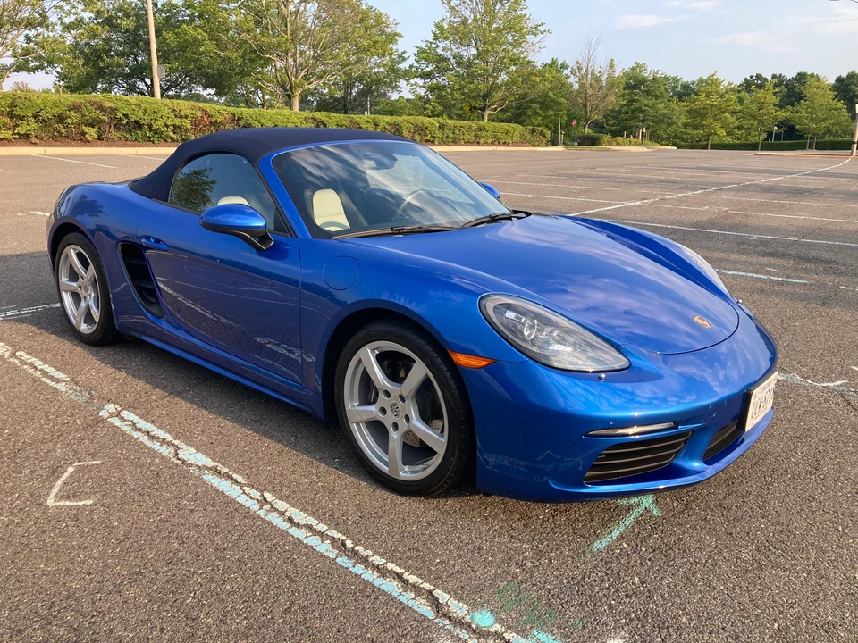 2018 Porsche 718 Boxster - Image 19 of 31