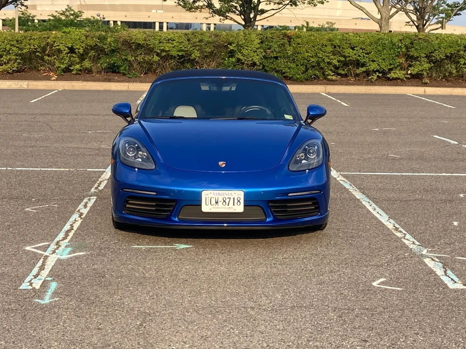 2018 Porsche 718 Boxster - Image 10 of 31