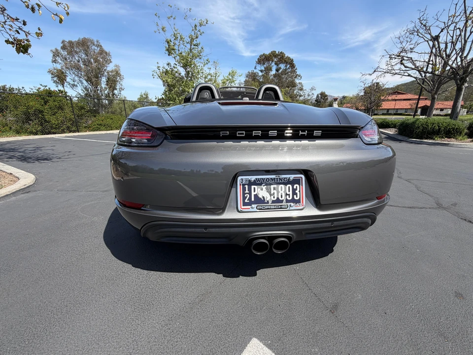 2018 Porsche 718 Boxster - Image 14 of 31