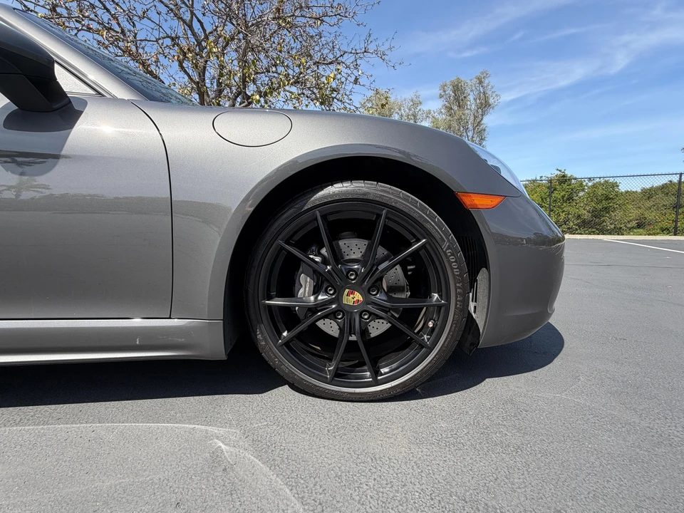 2018 Porsche 718 Boxster - Image 30 of 31