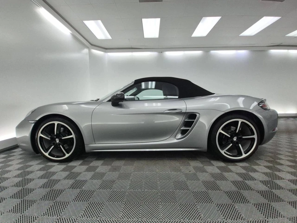 2018 Porsche 718 Boxster - Image 2 of 5