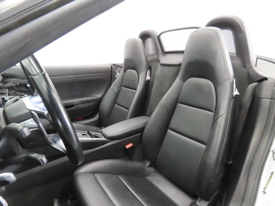 2018 Porsche 718 Boxster - Image 5 of 5