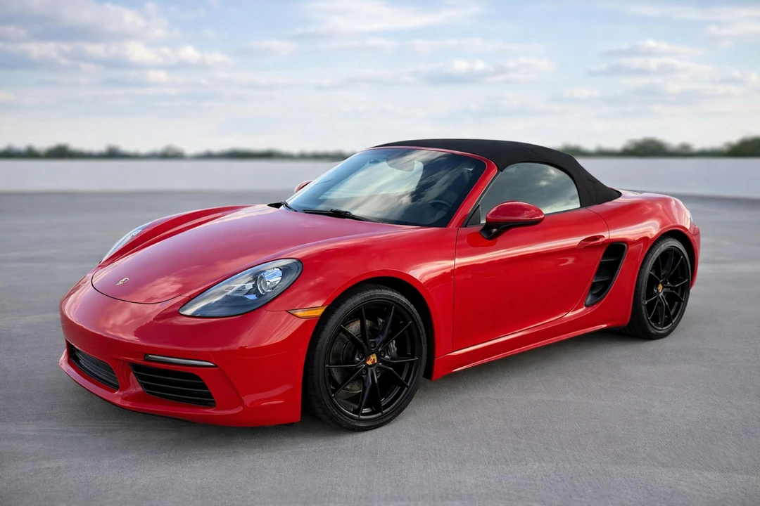 2018 Porsche 718 Boxster - Image 13 of 31