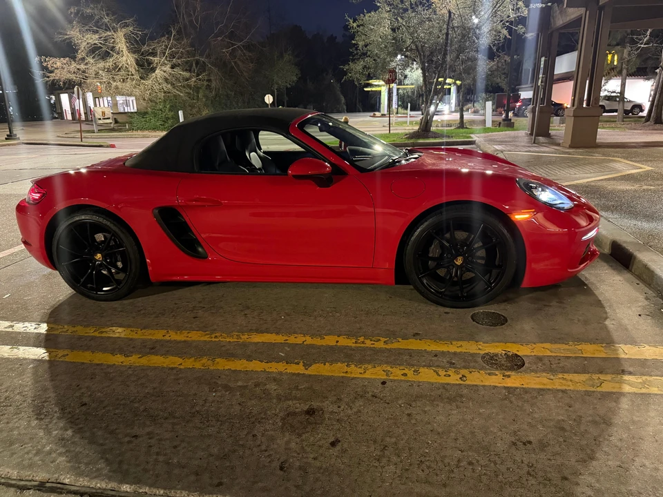 2018 Porsche 718 Boxster - Image 19 of 31