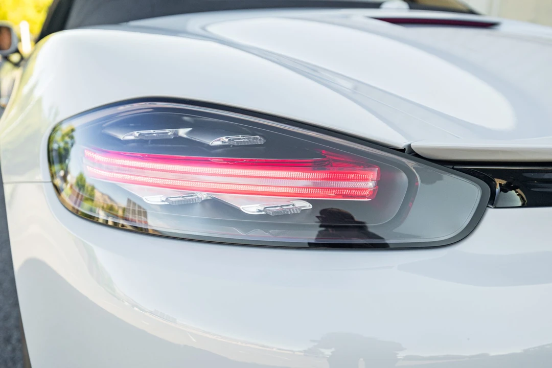 2018 Porsche 718 Boxster - Image 29 of 31