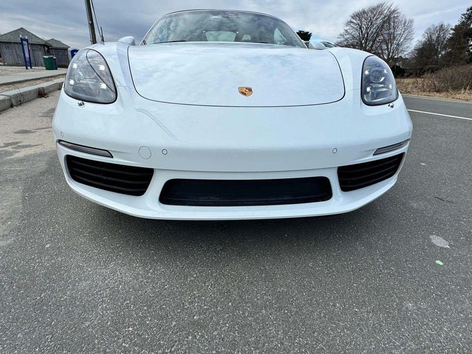2018 Porsche 718 Boxster - Image 26 of 31