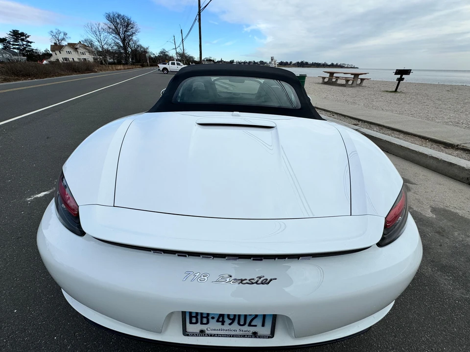 2018 Porsche 718 Boxster - Image 29 of 31