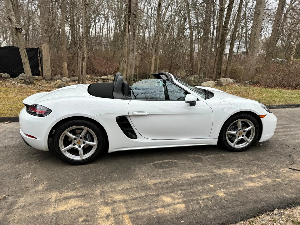 2018 Porsche 718 Boxster - Image 19 of 31