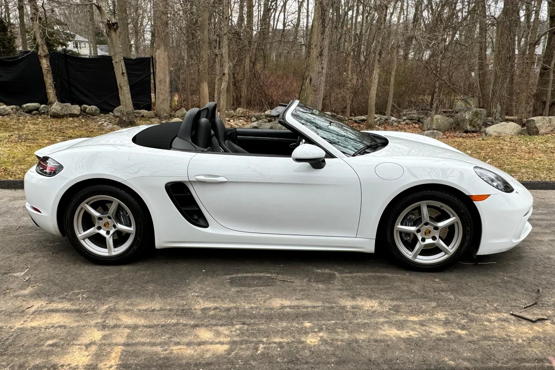 2018 Porsche 718 Boxster - Image 3 of 31