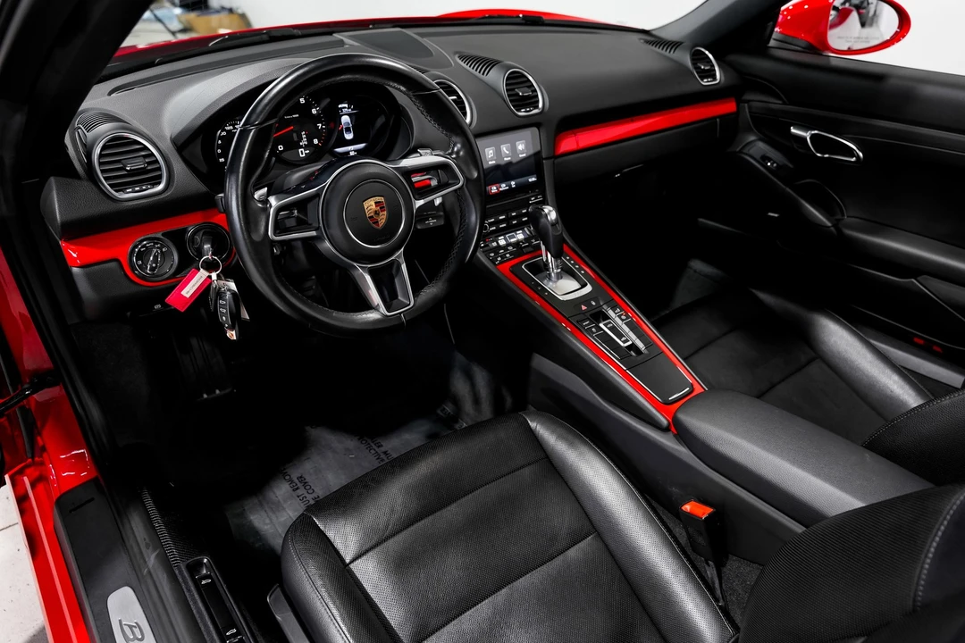 2018 Porsche 718 Boxster - Image 9 of 21