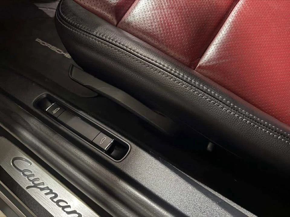2018 Porsche 718 Cayman - Image 3 of 4