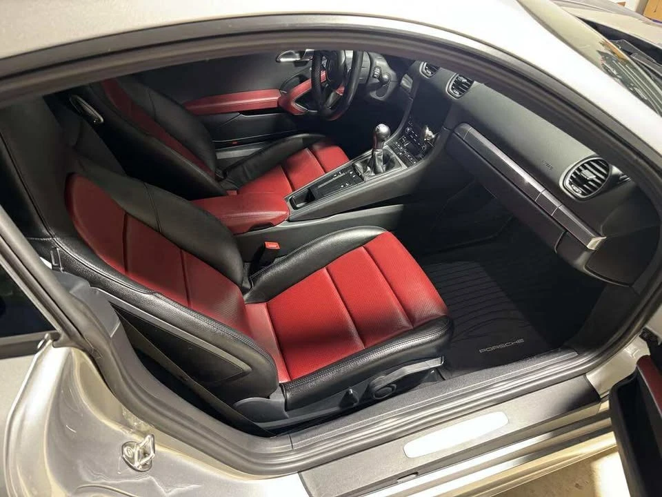 2018 Porsche 718 Cayman - Image 4 of 4