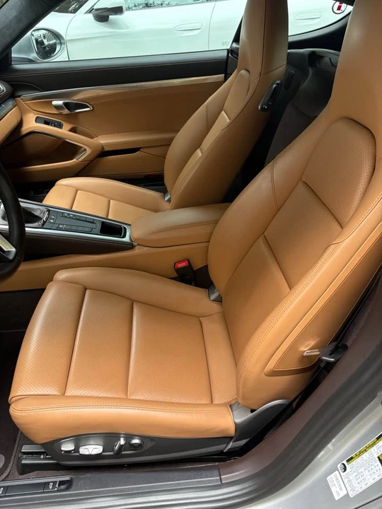 2018 Porsche 718 Cayman - Image 14 of 19