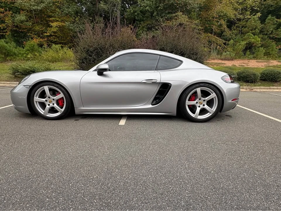 2018 Porsche 718 Cayman - Image 2 of 19