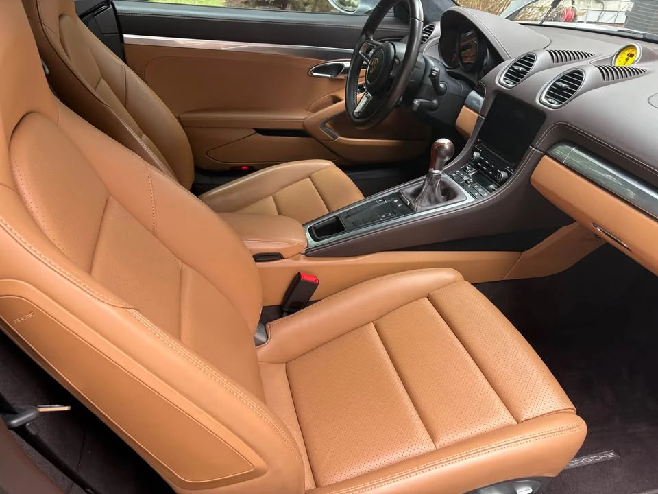 2018 Porsche 718 Cayman - Image 15 of 19