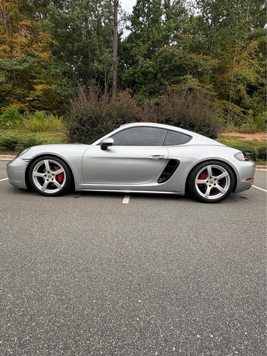 2018 Porsche 718 Cayman - Image 9 of 19