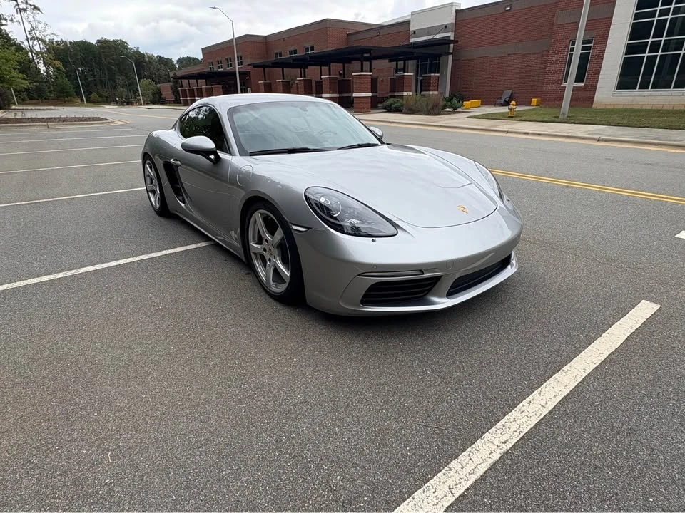 2018 Porsche 718 Cayman - Image 4 of 19