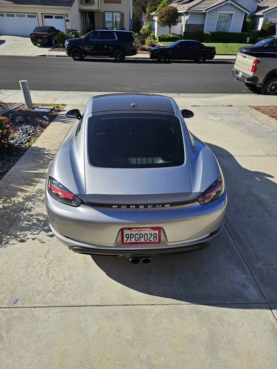 2018 Porsche 718 Cayman - Image 3 of 4