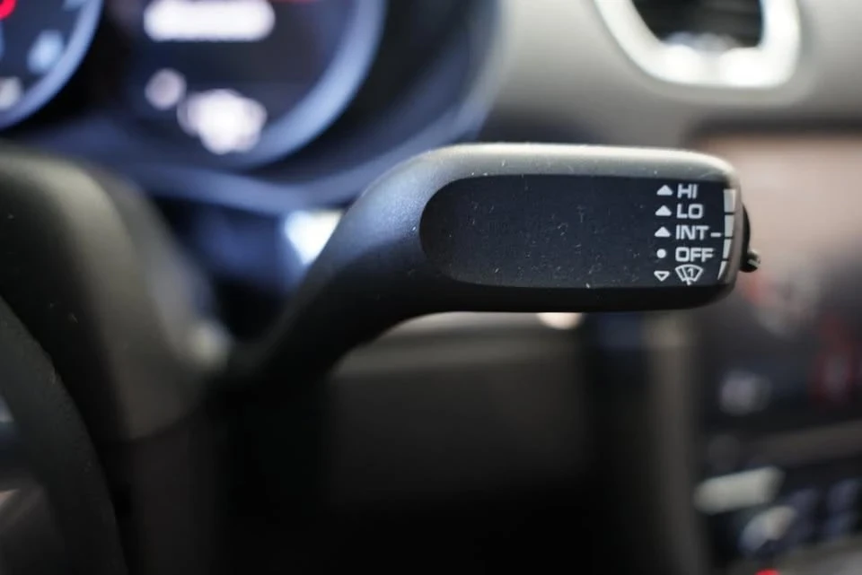 2018 Porsche 718 Cayman - Image 15 of 20