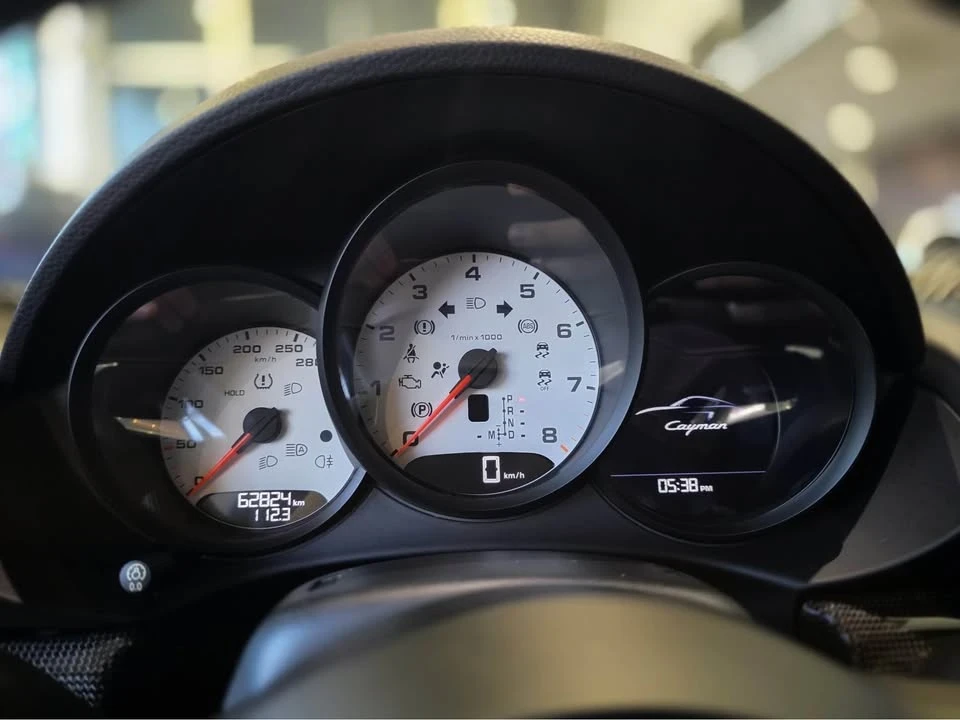 2018 Porsche 718 Cayman - Image 13 of 20