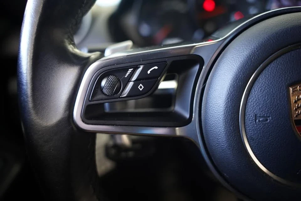 2018 Porsche 718 Cayman - Image 13 of 20