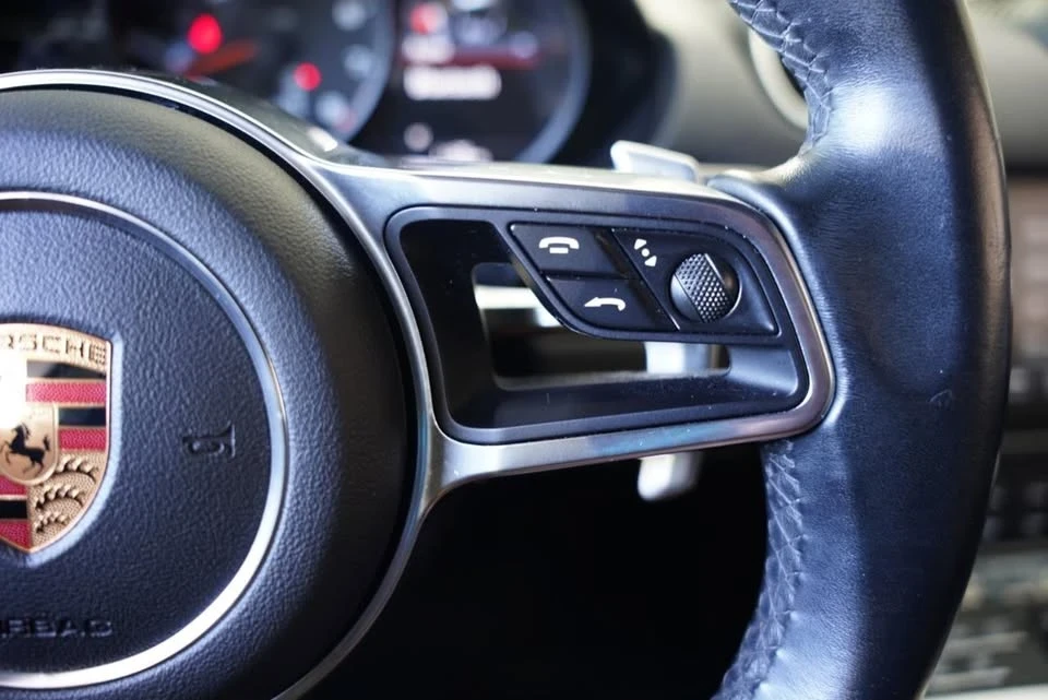 2018 Porsche 718 Cayman - Image 16 of 20